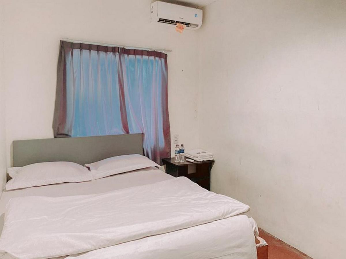 Penginapan Steady Mitra Reddoorz Pematang Siantar Bagian luar foto